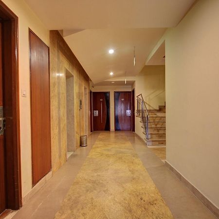 Collection O 29684 Hotel Vikram Palace & Restaurant Dayal Bagh Bagian luar foto