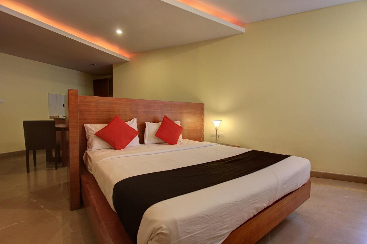 Collection O 29684 Hotel Vikram Palace & Restaurant Dayal Bagh Ruang foto